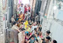 सावन के दूसरे सोमवार को दूधेश्वरधाम में भक्ति का महासागर उमड़ा, हर हर महादेव के जयकारों से गूंजा गाजियाबाद