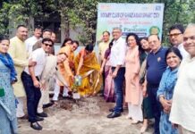 रोटरी गाजियाबाद स्मार्ट सिटी ने हवन और वृक्षारोपण के साथ किया रोटरी वर्ष 2025-26 का शुभारंभ