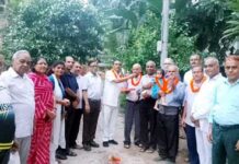 कौशांबी ए और बी ब्लॉक पार्क में हाईमास्ट लाइट की सौगात