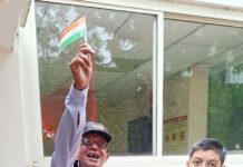 हर घर तिरंगा के रंग में रंगा सिल्वर लाइन प्रेस्टिज स्कूल, सड़कों पर उतरी तिरंगे की लहर, बच्चों ने भरी देशसेवा की शपथ
