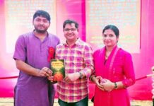 कवि नगर रामलीला में वनवास प्रस्थान का दृश्य भाव-विभोर, डॉ. आशुतोष त्रिपाठी की ‘राम वनगमन पथ’ प्रदर्शनी रही आकर्षण का केंद्र