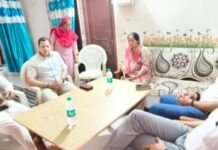 सीएम के निर्देश पर हरीश राणा के घर पहुंचा प्रशासन, आर्थिक सहायता व रोजगार का दिया भरोसा