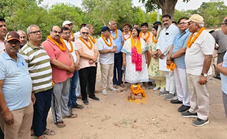 विकास की नई उड़ान: 9.29 करोड़ के विकास कार्यों से बदलेगी तस्वीर, महापौर और विधायक ने दी सौगातों की सौगात विकास की नई उड़ान: 9.29 करोड़ के विकास कार्यों से बदलेगी तस्वीर, महापौर और विधायक ने दी सौगातों की सौगात