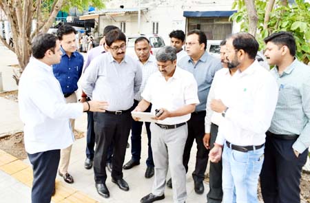 सड़कों से स्टेडियम तक, हर परियोजना में गुणवत्ता सुनिश्चित करें अधिकारी: पी. गुरुप्रसाद