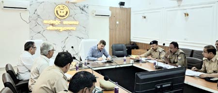 अब शराब कारोबार में नहीं चलेगी मनमानी, पीओएस बिक्री में गड़बड़ी पर सीधे नपेंगे आबकारी इंस्पेक्टर अब शराब कारोबार में नहीं चलेगी मनमानी, पीओएस बिक्री में गड़बड़ी पर सीधे नपेंगे आबकारी इंस्पेक्टर