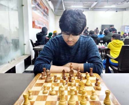 हर चाल बनी जीत की मिसाल: अक्षित शर्मा ने ओपन चेस टूर्नामेंट में 7 में 7 अंक लेकर किया क्लीन स्वीप हर चाल बनी जीत की मिसाल: अक्षित शर्मा ने ओपन चेस टूर्नामेंट में 7 में 7 अंक लेकर किया क्लीन स्वीप