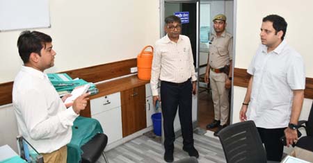 नगम निगम के लेटलतीफ अधिकारियों और बाबूओं पर नगर आयुक्त विक्रमादित्य सिंह मलिक ने चलाया हंटर, कटेगा वेतन-देना होगा स्पष्टीकरण नगम निगम के लेटलतीफ अधिकारियों और बाबूओं पर नगर आयुक्त विक्रमादित्य सिंह मलिक ने चलाया हंटर, कटेगा वेतन-देना होगा स्पष्टीकरण