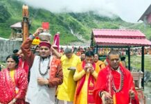 बाबा केदार की नगरी में गूंजा ‘ॐ नमः शिवाय’, विश्व शांति के संकल्प के साथ शिवमहापुराण कथा का भव्य शुभारंभ