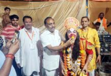 वैशाली में कांवडिय़ों की सेवा में उमड़ा जनसैलाब, तन-मन-धन से जुटे क्षेत्रवासी