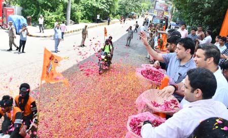 nigam-kanwariya-flower- (1)